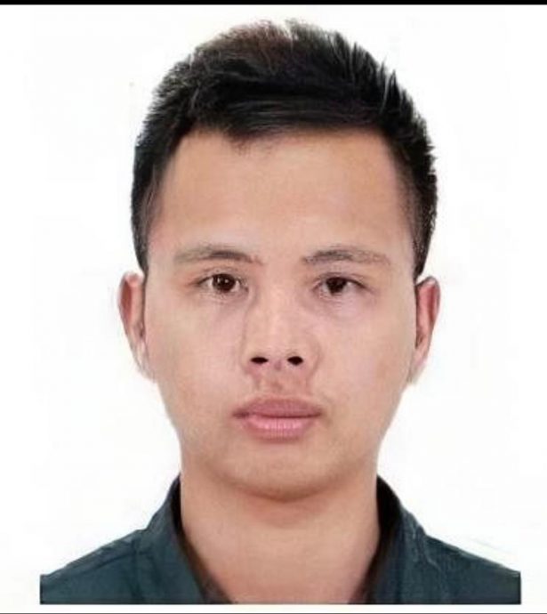 10外国人包括一对情侣