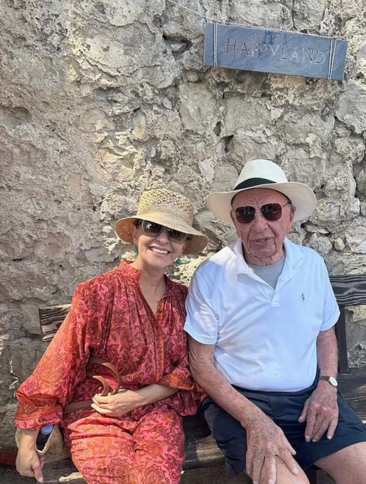 92岁梅铎传新恋情 恋66岁俄裔科学家 前妻邓文廸是红娘