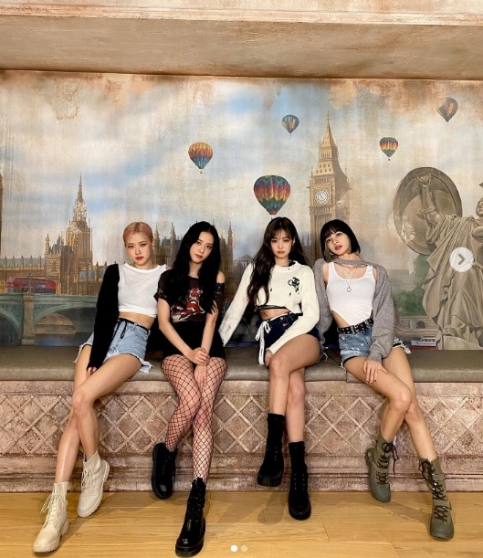 BLACKPINK续约金曝每人522万 粉丝不满骂抠压榨