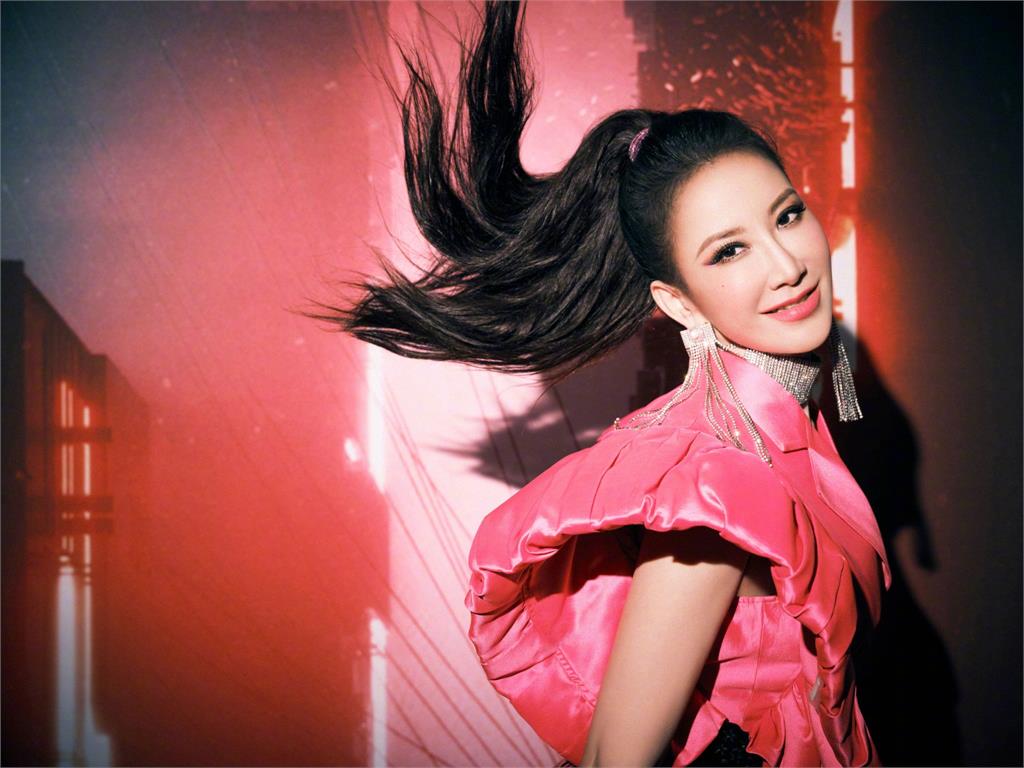 Bruce首度正式回应 李玟的死与他无关