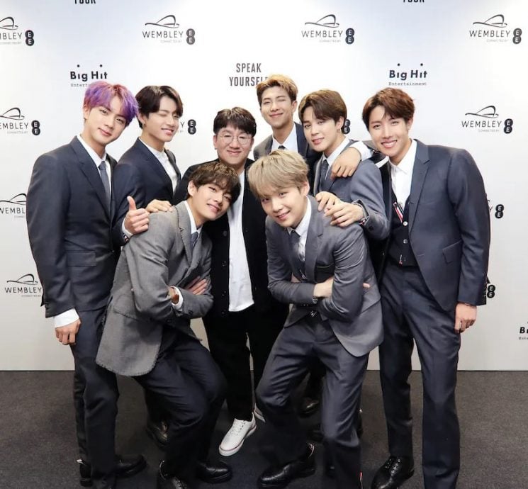 BTS老板遭点名刺杀 急封锁公司大门戒备