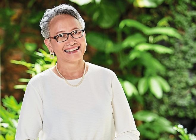 “女孩,你很勇敢” 网赞女生当面问首相固打制