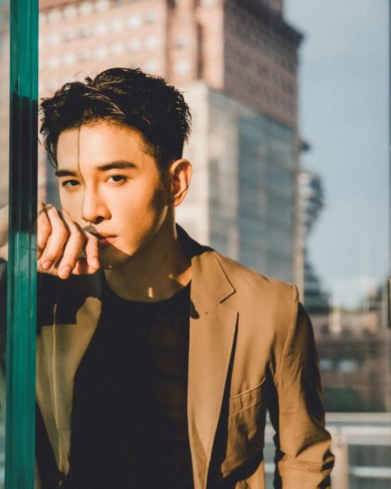 张立昂烂醉大闹扰邻 遭上铐带回警局