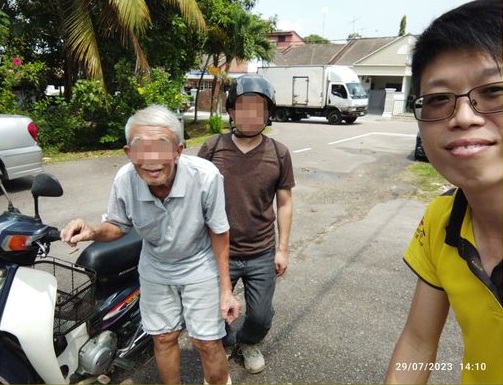 整修好摩托再捐赠 学生感恩 善心老伯也开心