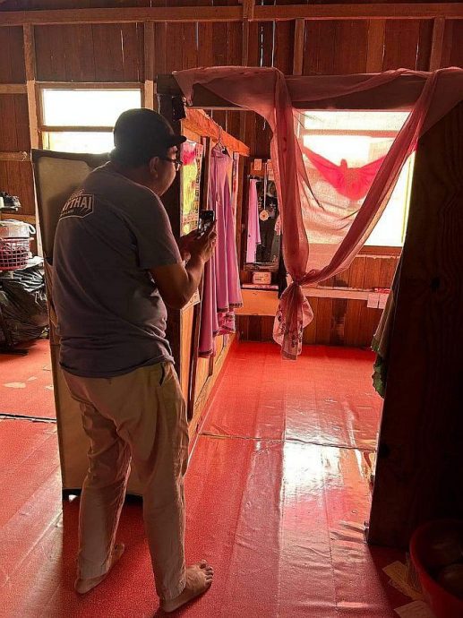 “他们最穷但屋子最干净漂亮”社工访丹州家庭哭了:井水太臭无法喝