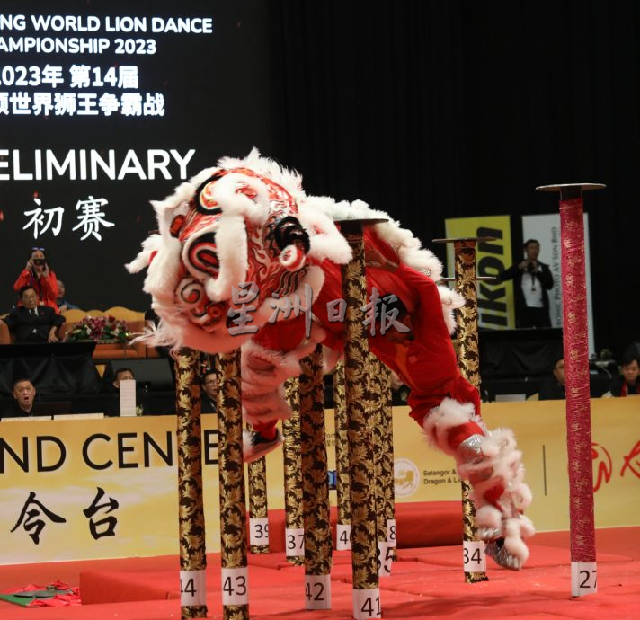 “第14届云顶世界狮王争霸战”|麻坡关圣宫龙狮团失误重跌 冠军梦碎