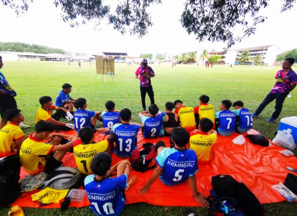“赢得州比赛也没用” 沙巴老师:足球队没资金赴柔佛征战决赛