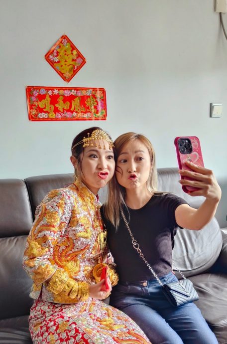 《奖门人》阿七金光闪闪出嫁　颈挂金猪双手戴满龙凤镯