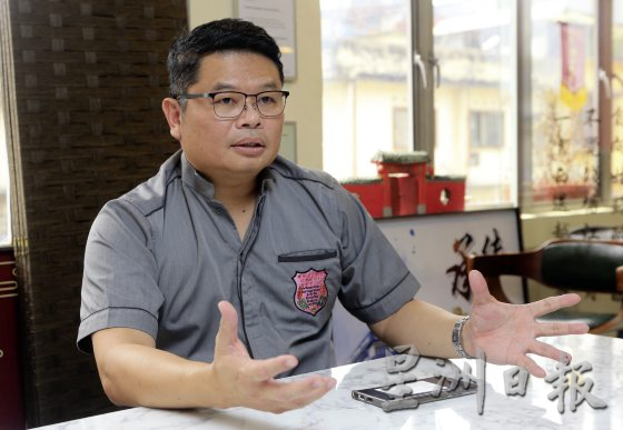 【与热为伍／02】200℃的“烤”验──高温煮炒，厨师如何化热为凉？