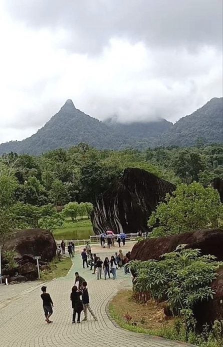【印尼】行在邻居──坤甸‧山口洋