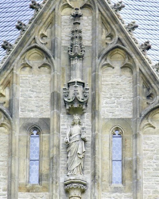 【捷克】库特纳霍拉：盛绚衰陨的世遗古城