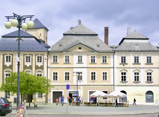 【捷克】库特纳霍拉：盛绚衰陨的世遗古城