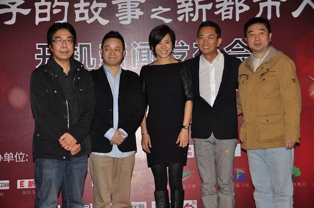 一手捧红欧阳震华关咏荷 《陀枪师姐》系列监制邝业生离世