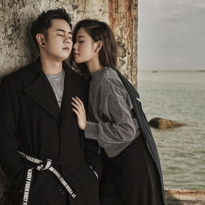 不舍颜德财骤然离世  爱妻：人生中至暗时刻