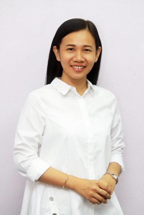 东1:关丹市停车位服务由市政厅及关丹电子停车收费机供应商联营,州议员认为,市政厅有必要作出公开及透明的交代。