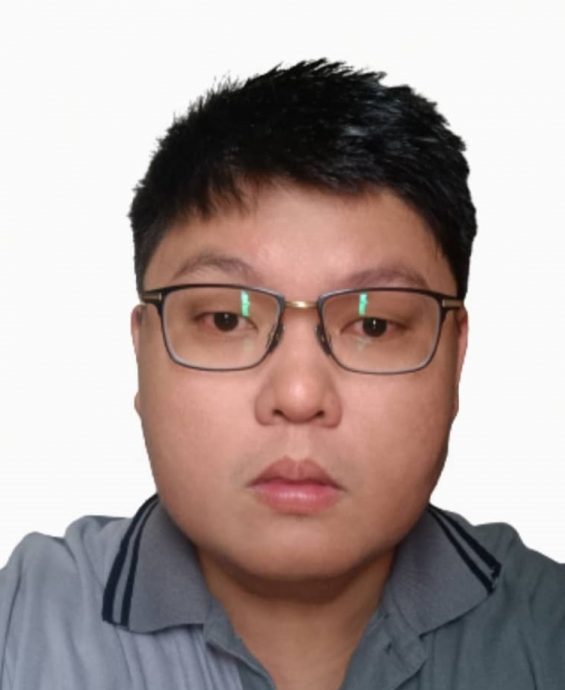 东:永远怀念佐哈里