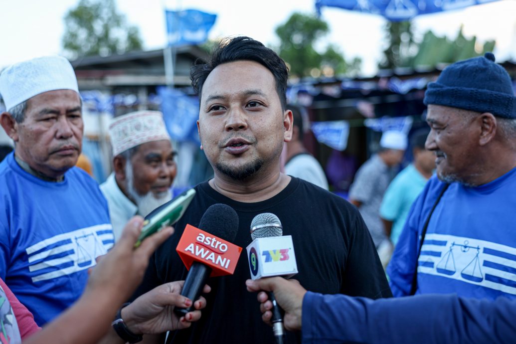 东:龙运600名土团党员加入巫统