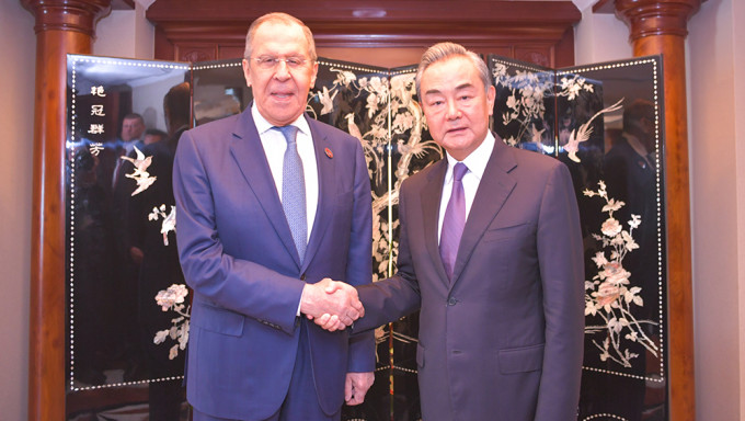 中俄外长通电话 强调推进世界多极化