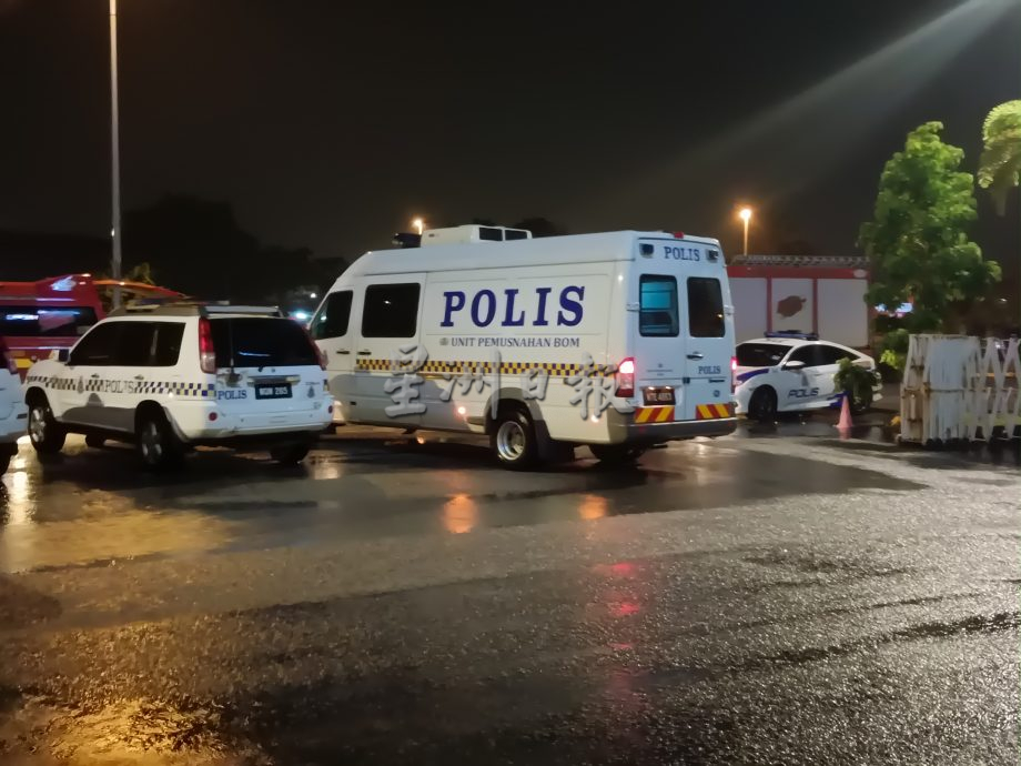 佳邦园一商场疑有炸弹? 可靠消息:是“诈弹”