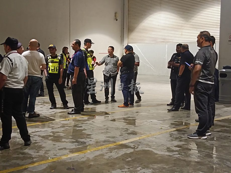 佳邦园一商场疑有炸弹? 可靠消息:是“诈弹”