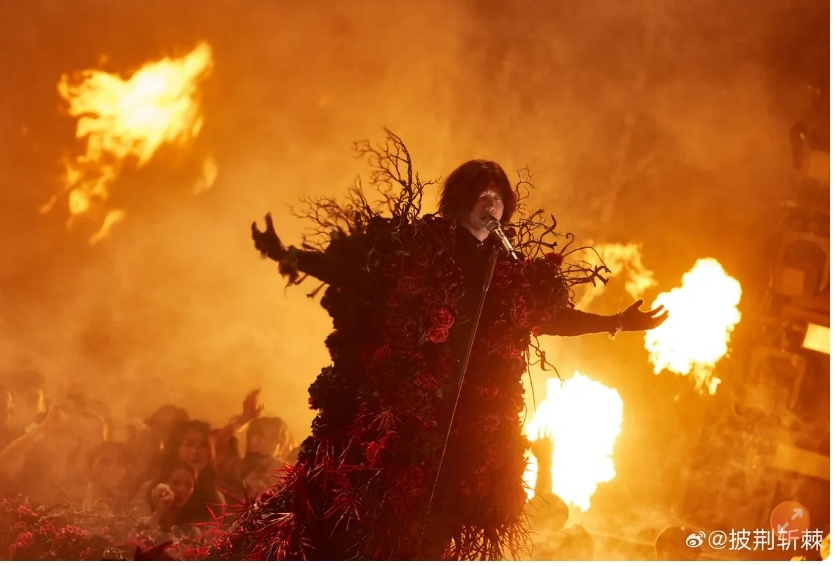 信唱《对你爱不完》面目全非 林志颖笑出囧脸