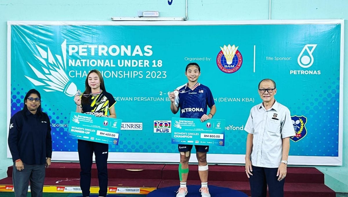 全国18岁以下羽球锦标赛 戴伟钦(王馨渝)膺双冠王