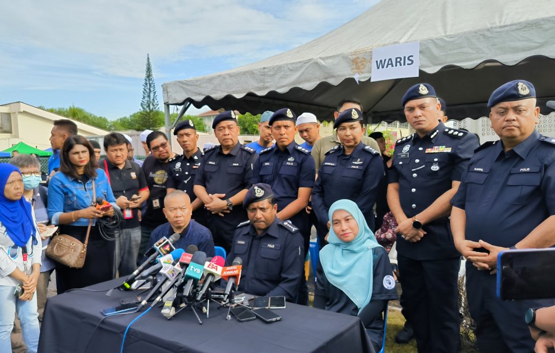 全国/DNA对比提前完成,空难的9名罹难者遗体今早领出