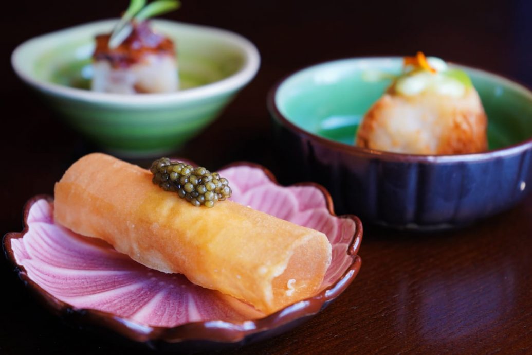 何子文从洗碗工人成为米其林星级大厨