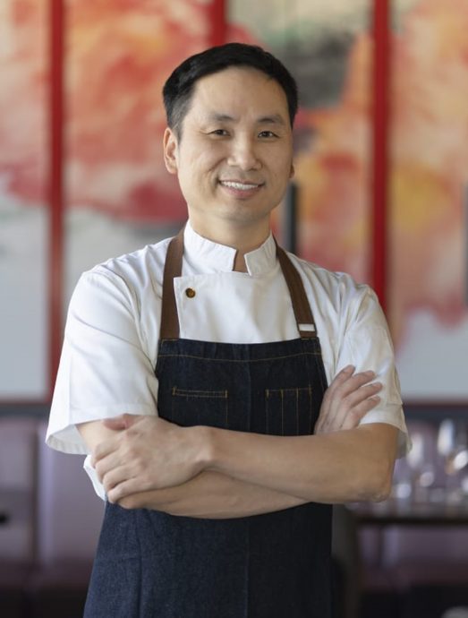 何子文从洗碗工人成为米其林星级大厨