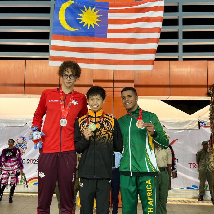 千里达与多巴哥青年共运会| 男200公尺蝶泳 吴历恒为大马摘首金