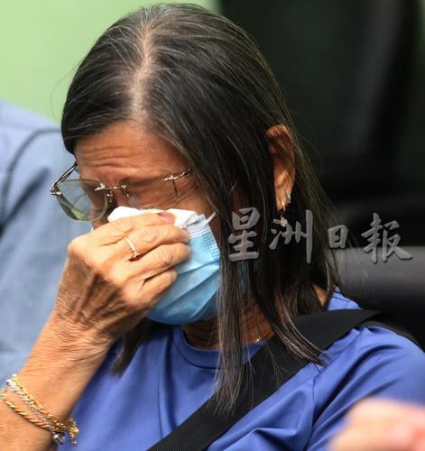 华男被反锁公寓毙命案|被锁屋内40多天 邻居:死者被发现时骨瘦如柴