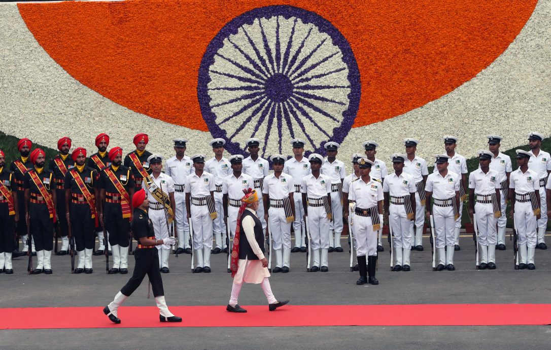 印度独立节 莫迪:5年跻身全球3大经济体