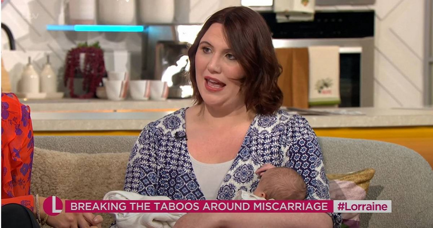 即使9年流产21次也不放弃 她终于诞下健康的“奇迹宝宝”