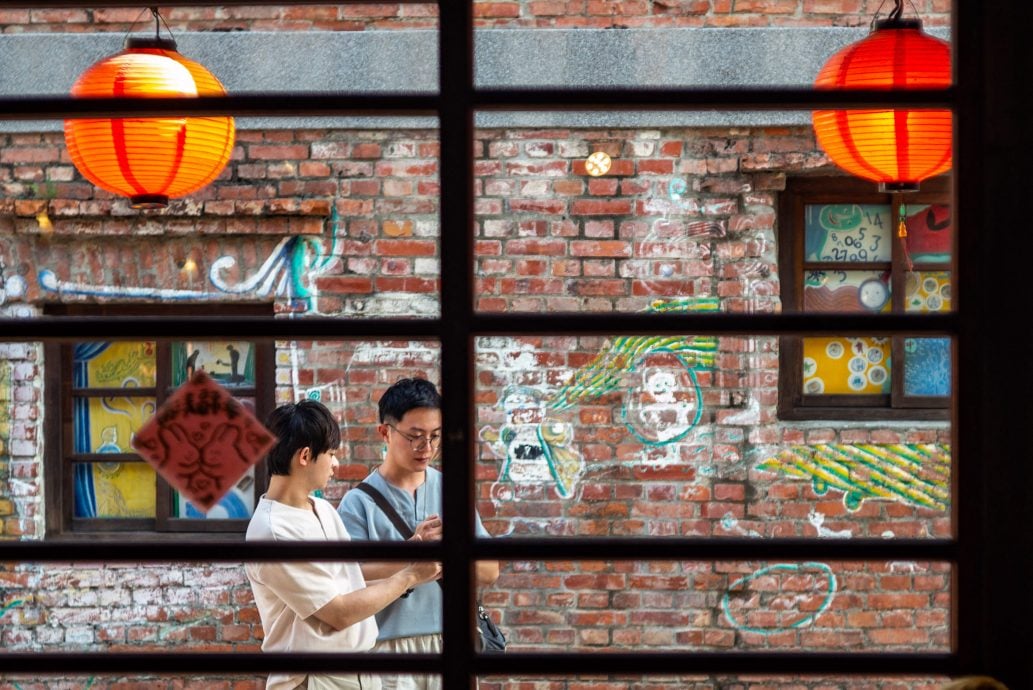 台湾今年经济成长下修至1.61% 为8年新低