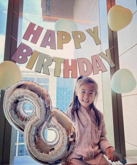 咘咘8岁生日想要1礼物 惨遭贾静雯打枪:想得美