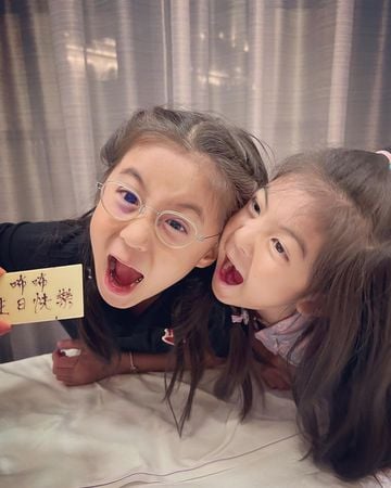 咘咘8岁生日想要1礼物 惨遭贾静雯打枪:想得美