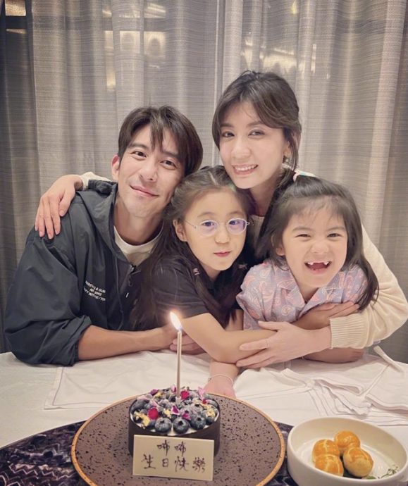 咘咘8岁生日想要1礼物 惨遭贾静雯打枪:想得美