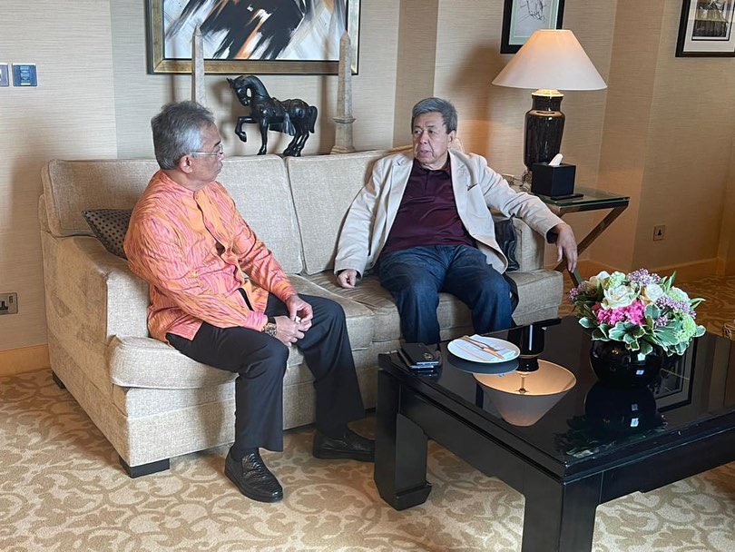 国家元首访英 探望雪苏丹