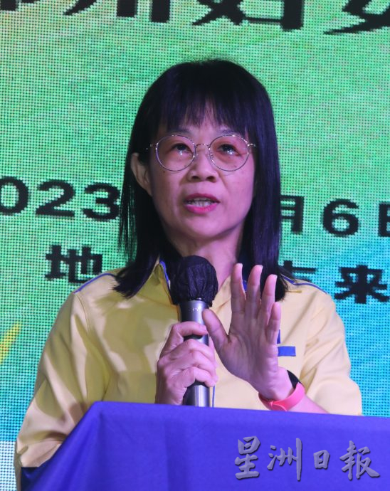 国:新闻:黄友凤:妇女组将支持党立场为来自国阵候选人助选