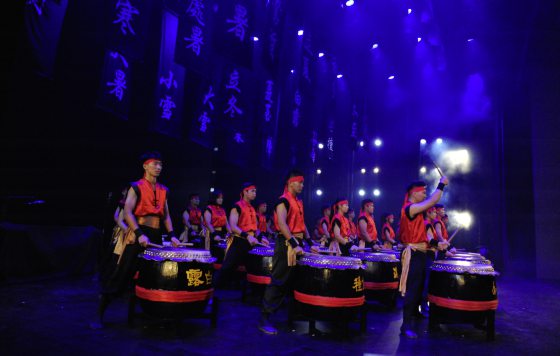 在鼓声中传承文化精神