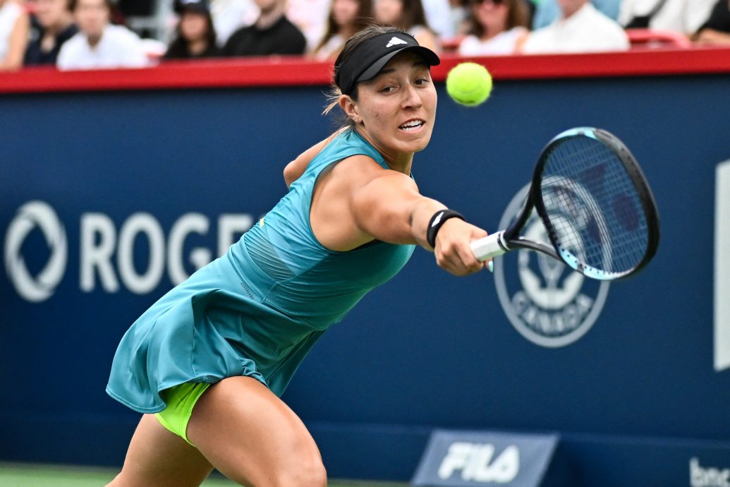 多伦多网球大师赛|决赛轻取德米纳尔 辛纳生涯首度称霸大师赛