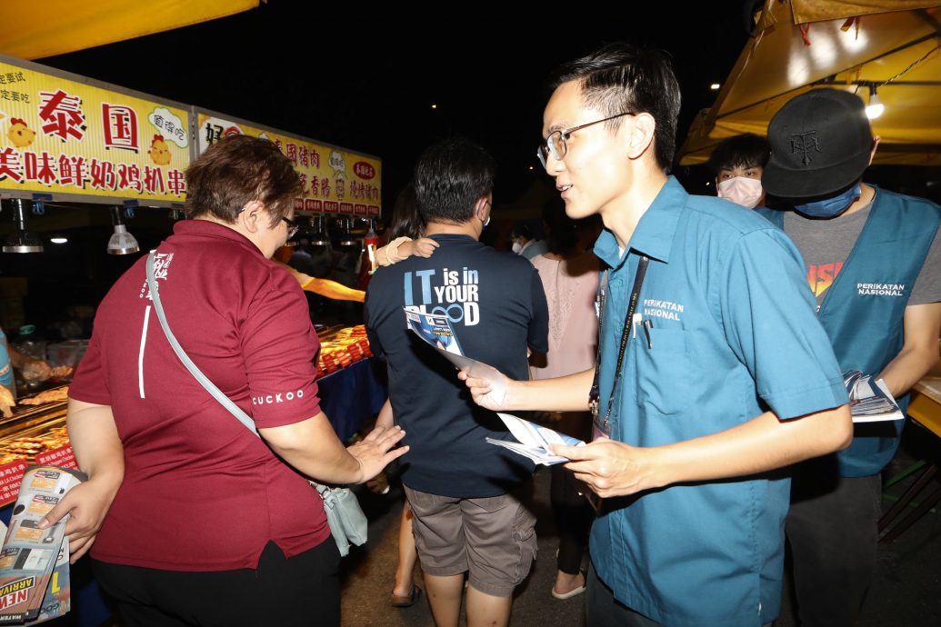 大都会 / 史里肯邦安3候选人齐聚沙登商业城夜市 / 6图