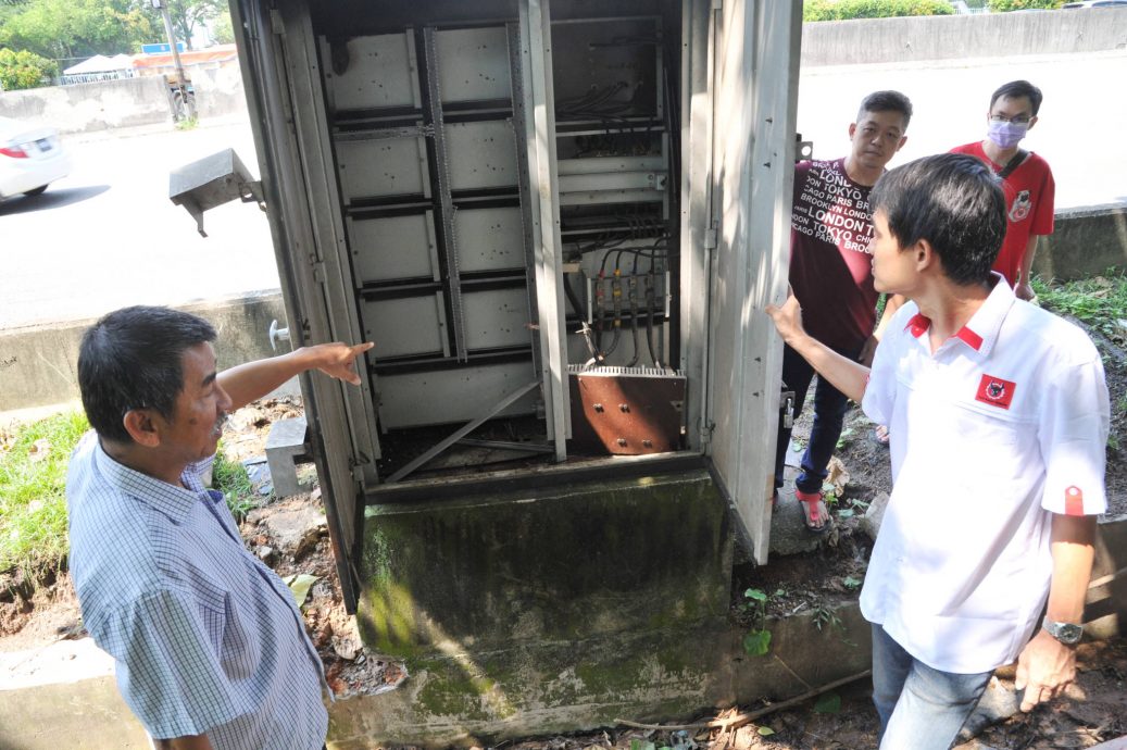 大都会/余保凭巡视MMR2大道