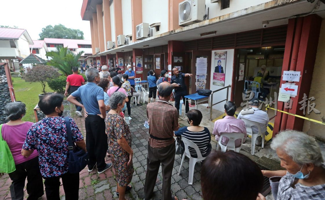 甘榜东姑&万达镇