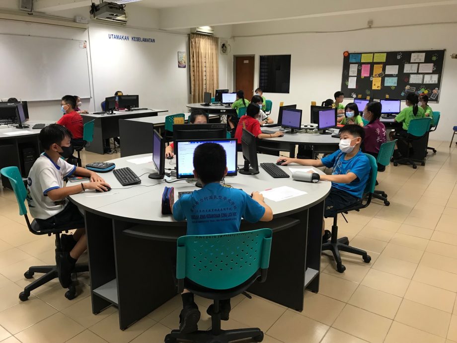 大都会:第27届星洲日报小学生时事问答比赛预赛/8图