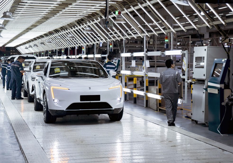 天下事 英媒指中电动车或存监视风险 中官媒抨荒谬愚蠢