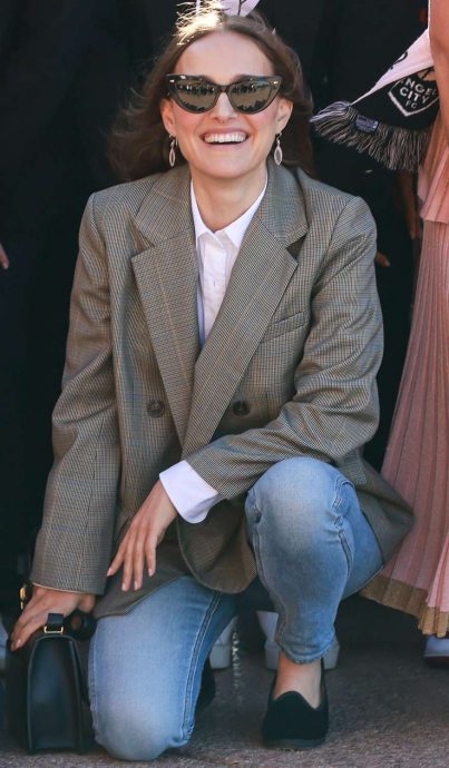 娜塔莉波曼现身悉尼 摘下婚戒再传婚变