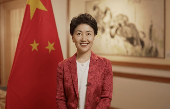 孙海燕已任中联部副部长 此前任驻新加坡大使