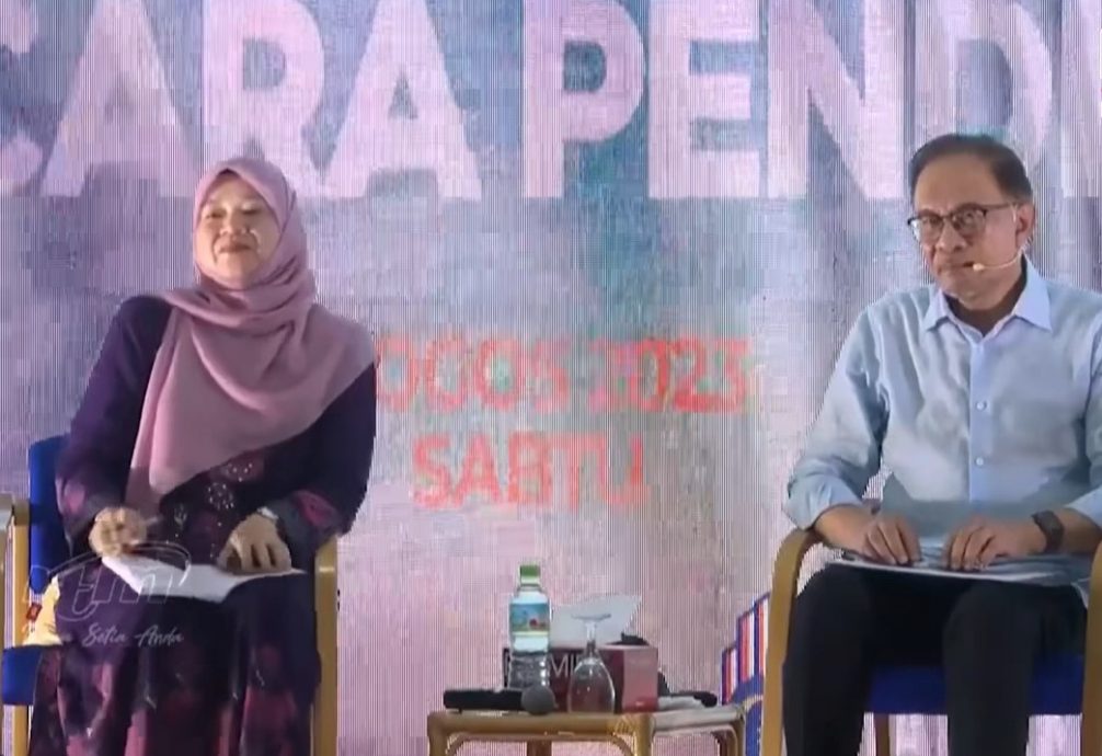 安华否认“欺负”女学生 “我像父亲般跟她解释固打问题”