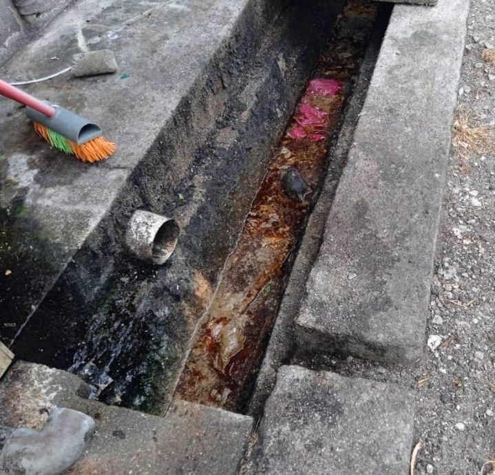 安顺市会查食肆卫生 冷甲业者接16罚单